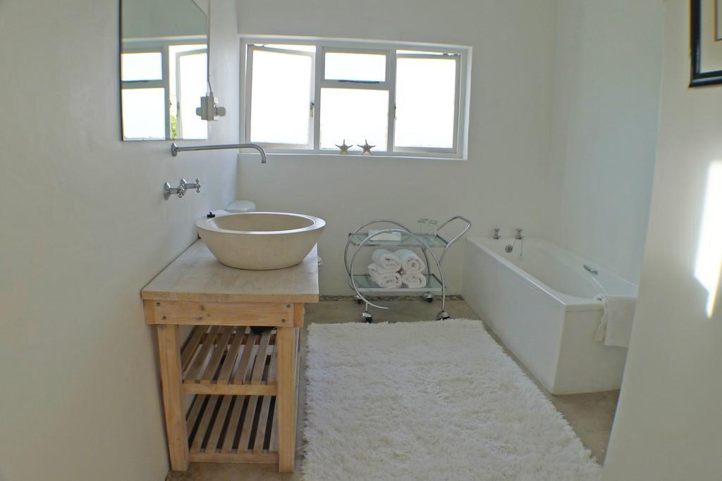 Bamboo Beach Seaside House Hotel Hermanus Esterno foto