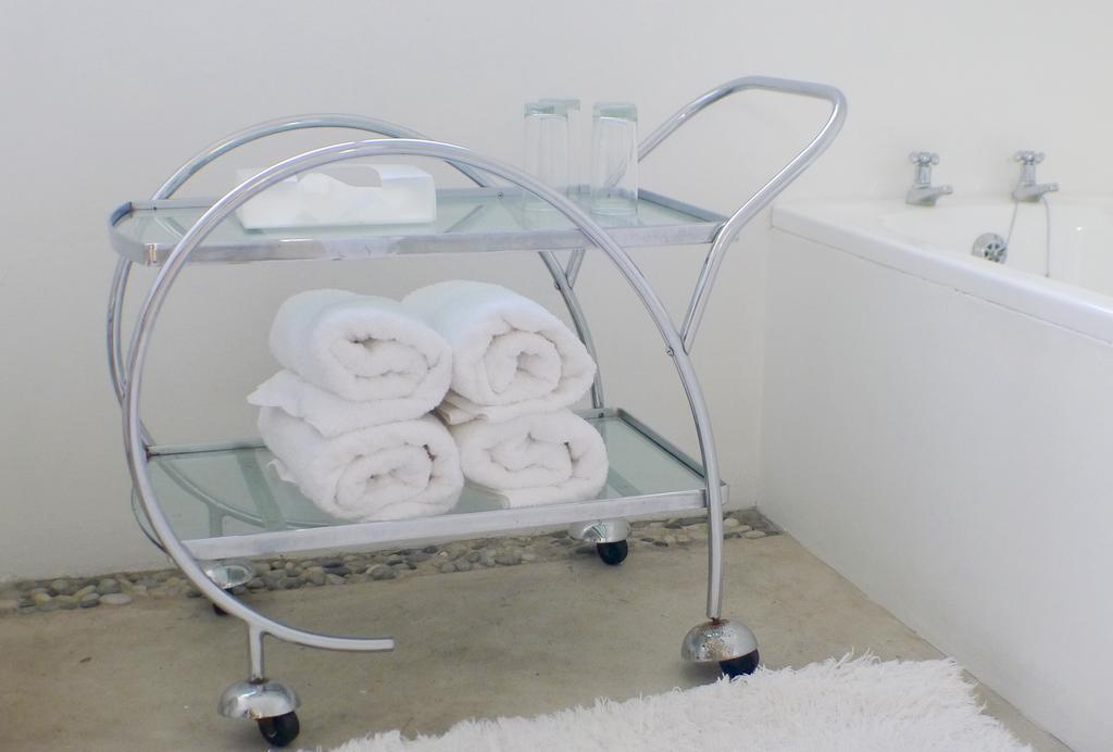 Bamboo Beach Seaside House Hotel Hermanus Esterno foto