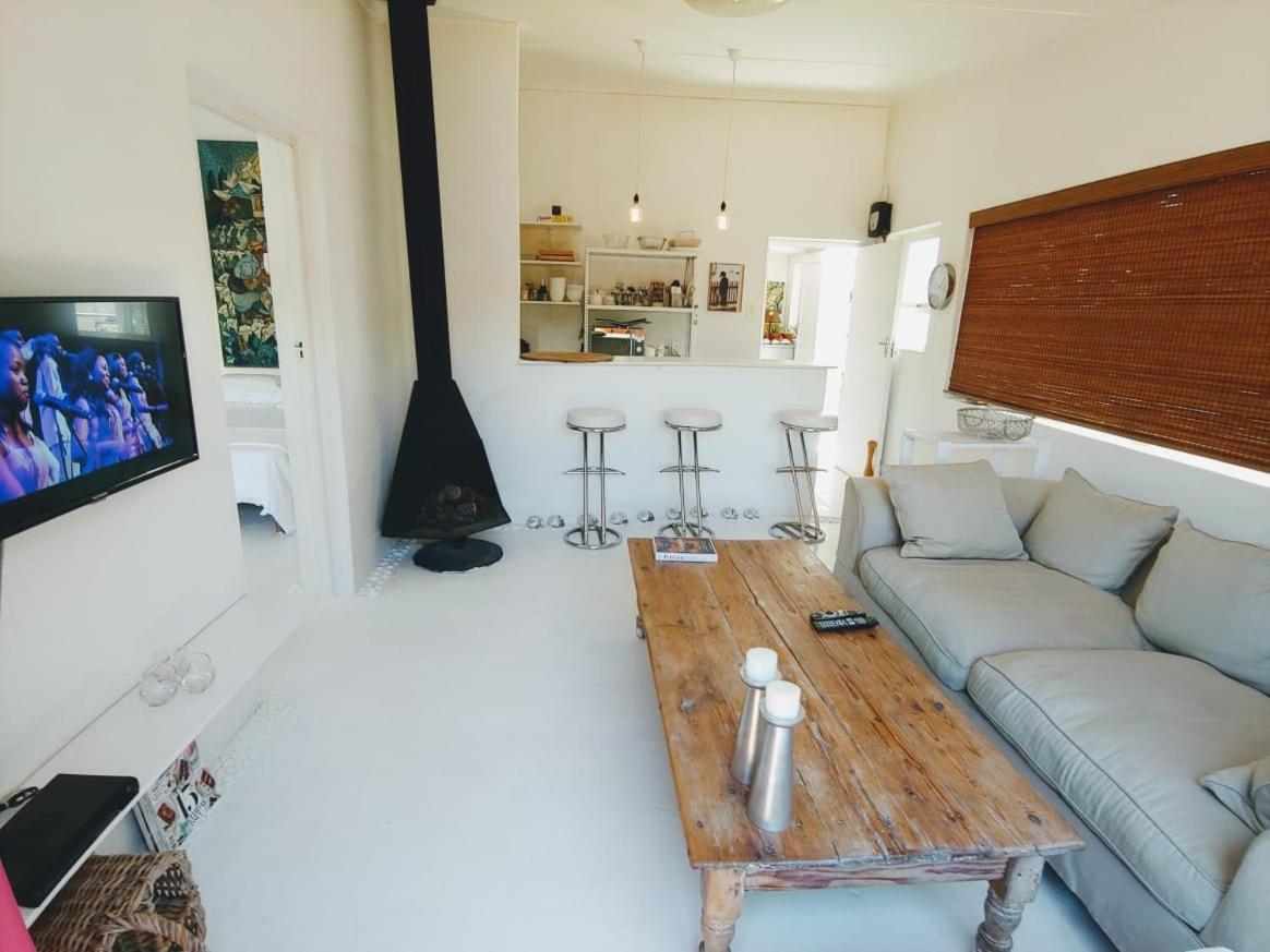Bamboo Beach Seaside House Hotel Hermanus Esterno foto